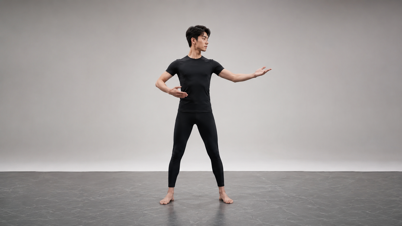 Moderate motion reference with clear silhouette that reduces motion transfer fabric warping risk